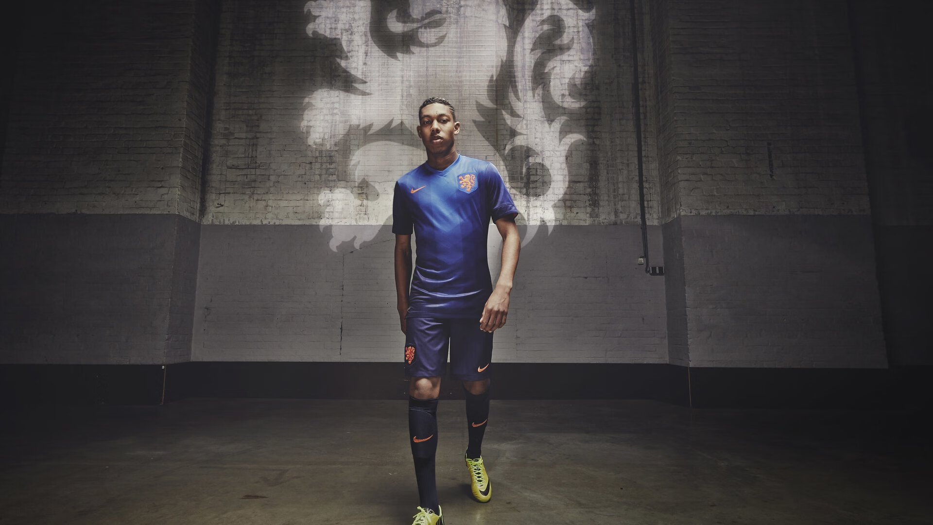 开云体育-赛场内外的战友情谊，战场上的友情